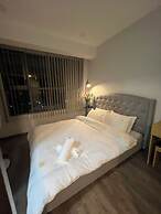 The Sky 89 Panorama D7