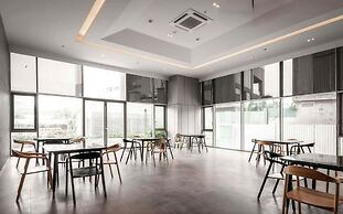 The Sky 89 Panorama D7