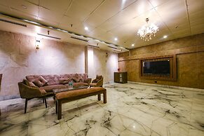 Fabhotel Bharat Continental