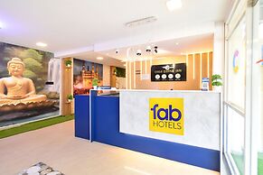 Fabhotel Casa Grand Inn