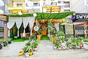 Fabhotel Old Maple Leaf