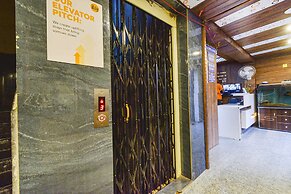 Fabhotel Yogeshwara Grand