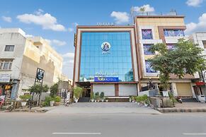 Fabhotel Lfc
