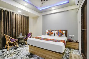 Fabhotel Golden Bird