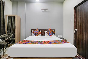 Fabhotel Golden Bird