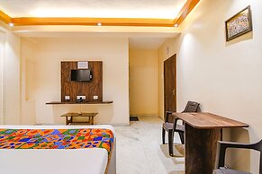 Fabhotel The Golden Orchid