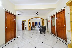 Fabhotel Merit Suites