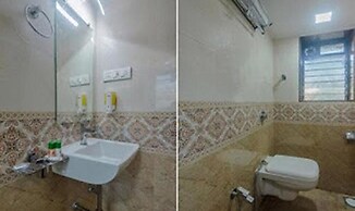 Fabhotel Golden Palms