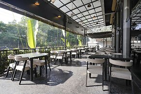 Fabhotel Prime Majhali