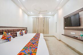 Fabhotel Shri Giriraj Ji Dham