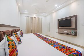 Fabhotel Shri Giriraj Ji Dham