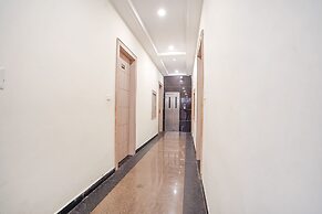 Fabhotel Shri Giriraj Ji Dham