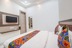 Fabhotel Shri Giriraj Ji Dham