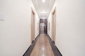 Fabhotel Shri Giriraj Ji Dham