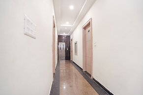 Fabhotel Shri Giriraj Ji Dham