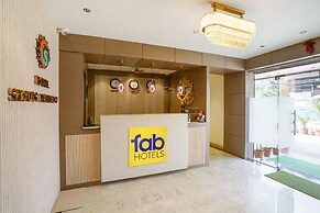 Fabhotel Status Residency