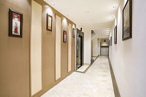 Fabhotel Status Residency