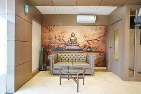 Fabhotel Status Residency