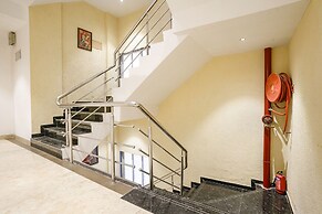 Fabhotel Status Residency