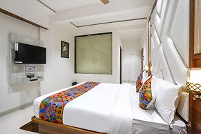 Fabhotel Status Residency