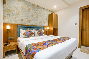 Fabhotel Status Residency