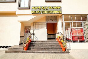 Fabhotel Galaxy Heights