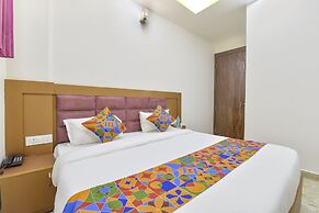 Fabhotel Hari Residency