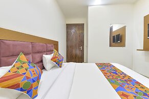 Fabhotel Hari Residency