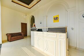 Fabhotel K9 Royal