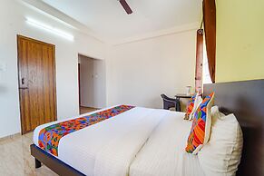 Fabhotel Saro Sri Residency