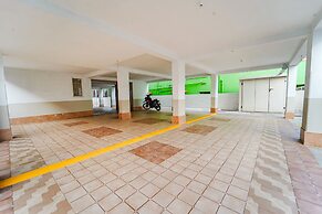 Fabhotel Saro Sri Residency