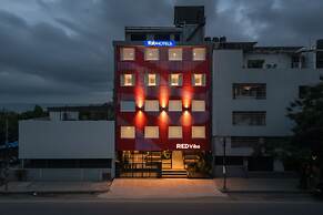 Fabhotel Red Vibe