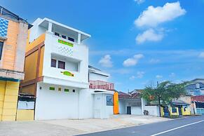 Hotel O Teluk Betung Near Water Park Lembah Hijau Formerly Kanajiwa Gu