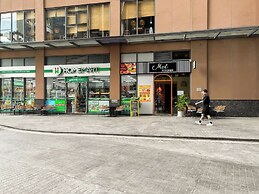 Eco Green Saigon - Free Gym & Pool