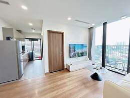 Eco Green Saigon - Free Gym & Pool