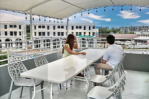 Friends Hostel - Phuket Airport