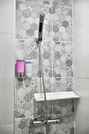 Friends Hostel - Phuket Airport