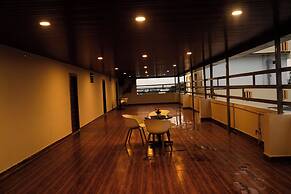 5 STAR GRAND PREMIUM