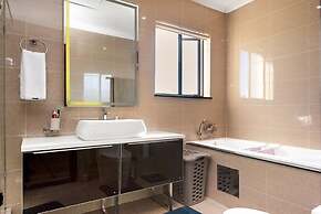 Craigavon House by Tanaka Kingdom