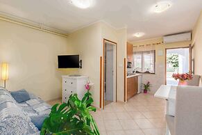 Ferienwohnung mit Wlan und Schöner Terrasse