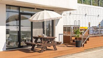 Yeosu Sorrr Spa Oceanview Pension