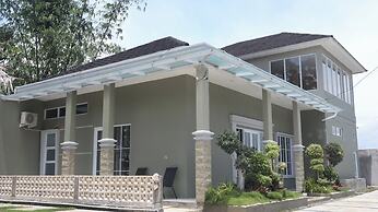 DeBali Villa Countryside by Simply Homy