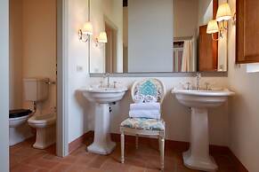 Camparone by Arceno Rentals Club