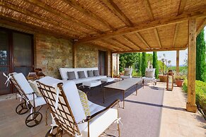Camparone by Arceno Rentals Club