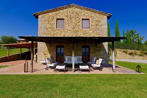 Camparone by Arceno Rentals Club