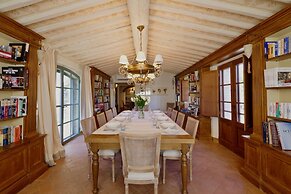 Camparone by Arceno Rentals Club