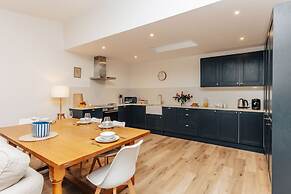 Cart Shed 2 - From 165 Per Night