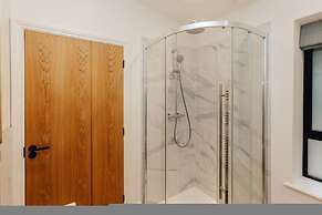 Cart Shed 2 - From 165 Per Night