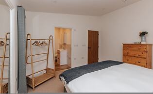 Cart Shed 2 - From 165 Per Night