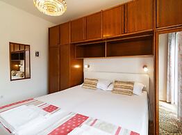 Apartments Sunshine Sutivan